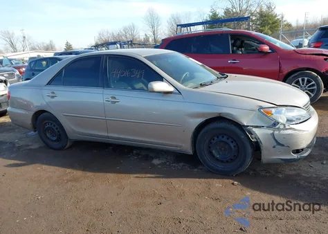 2005 Toyota Camry Le from USA, damaged, VIN 4T1BE32K75U384283